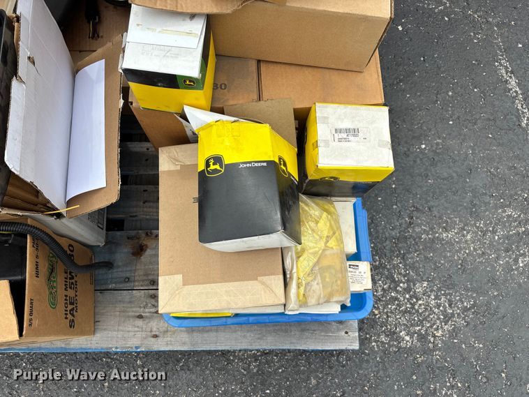 image for item EO4478 Truck parts