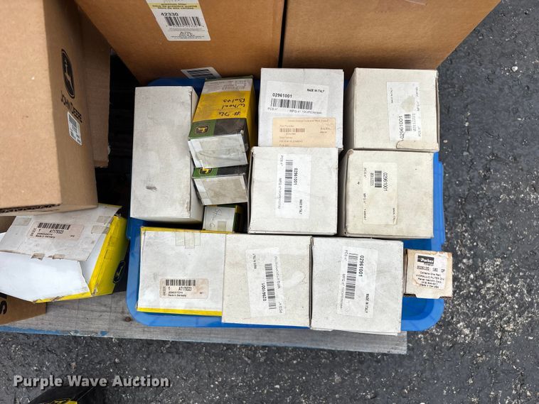 image for item EO4478 Truck parts