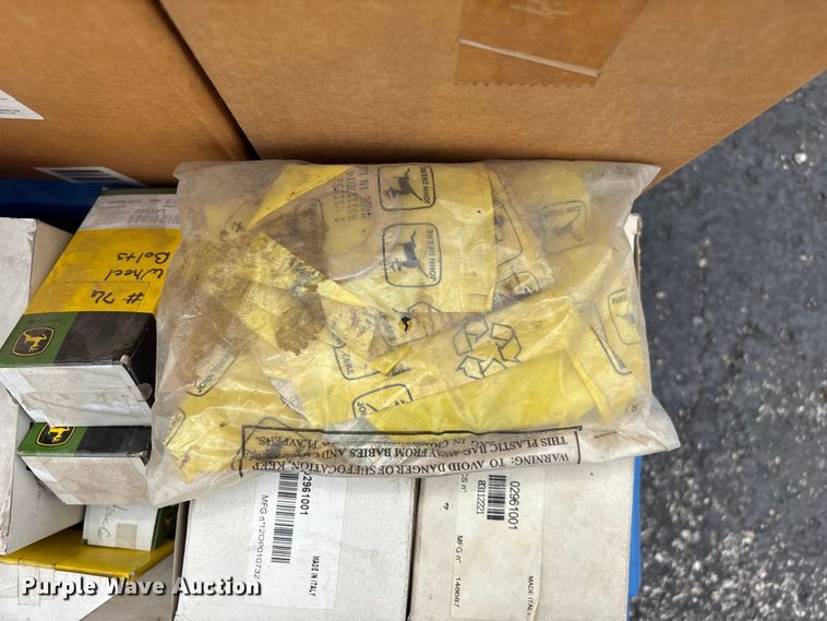 image for item EO4478 Truck parts