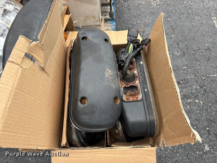 image for item EO4478 Truck parts