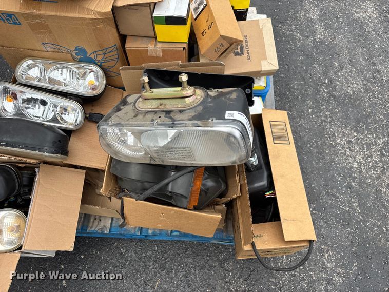 image for item EO4478 Truck parts