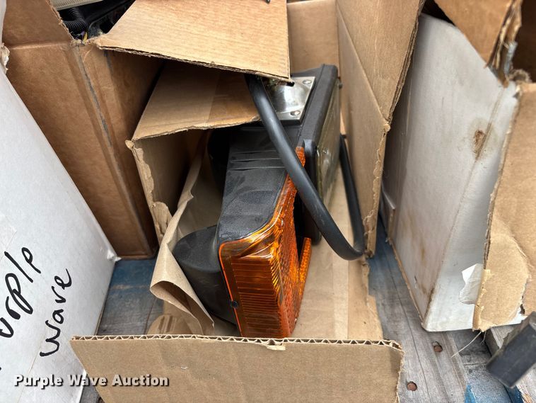 image for item EO4478 Truck parts
