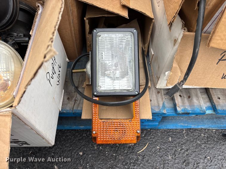 image for item EO4478 Truck parts
