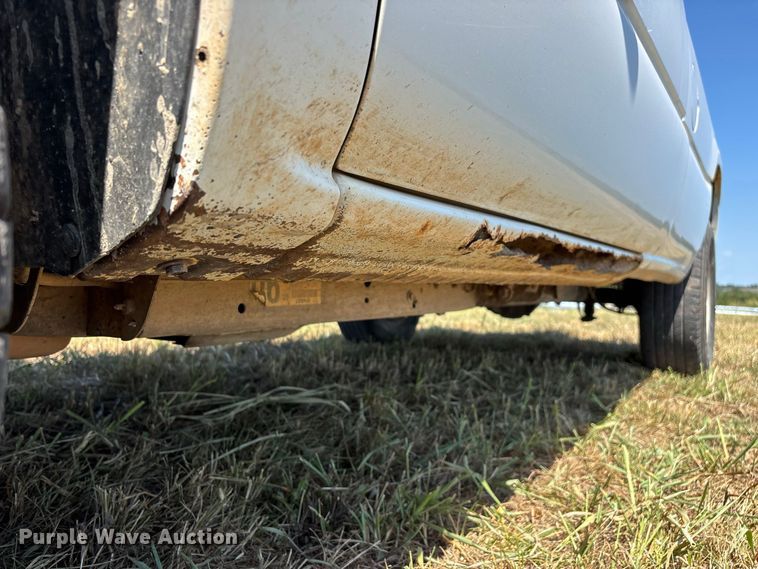 image for item EO4485 2006 Chevrolet Silverado 1500 pickup truck