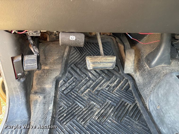 image for item EO4485 2006 Chevrolet Silverado 1500 pickup truck