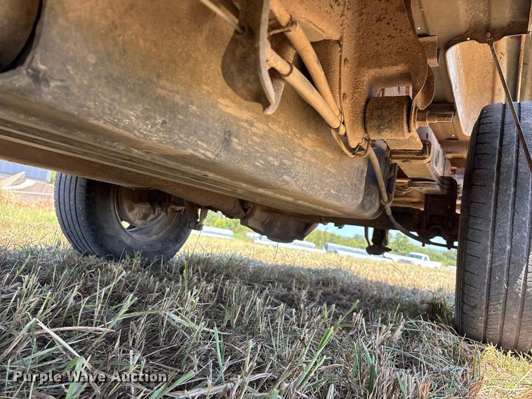 image for item EO4485 2006 Chevrolet Silverado 1500 pickup truck