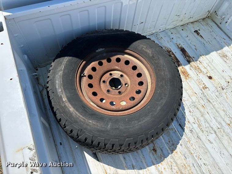 image for item EO4485 2006 Chevrolet Silverado 1500 pickup truck