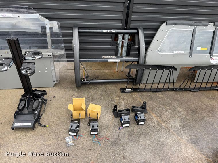 image for item EO8728 Law enforcement equipment
