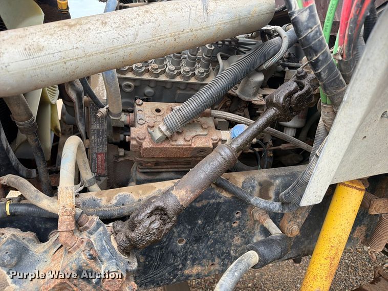 image for item ER1998 1995 Ford F800 dump truck