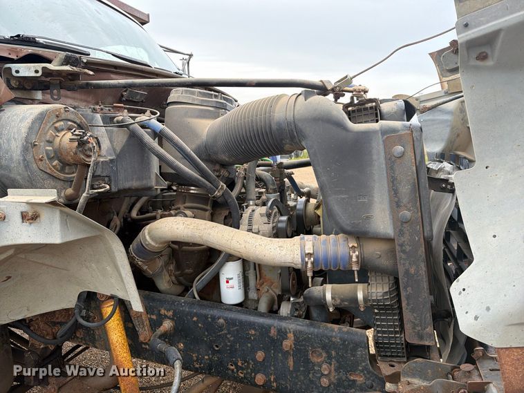 image for item ER1998 1995 Ford F800 dump truck