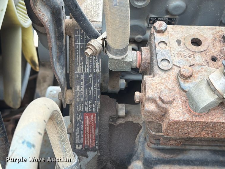 image for item ER1998 1995 Ford F800 dump truck