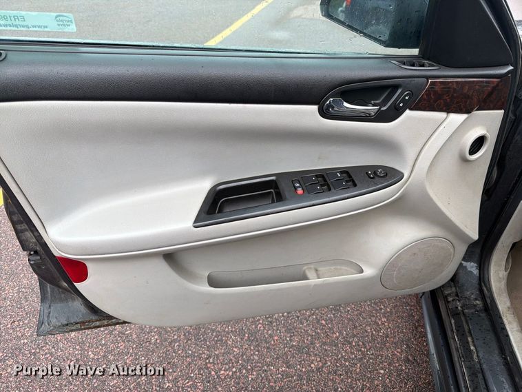 image for item ER1999 2013 Chevrolet Impala 