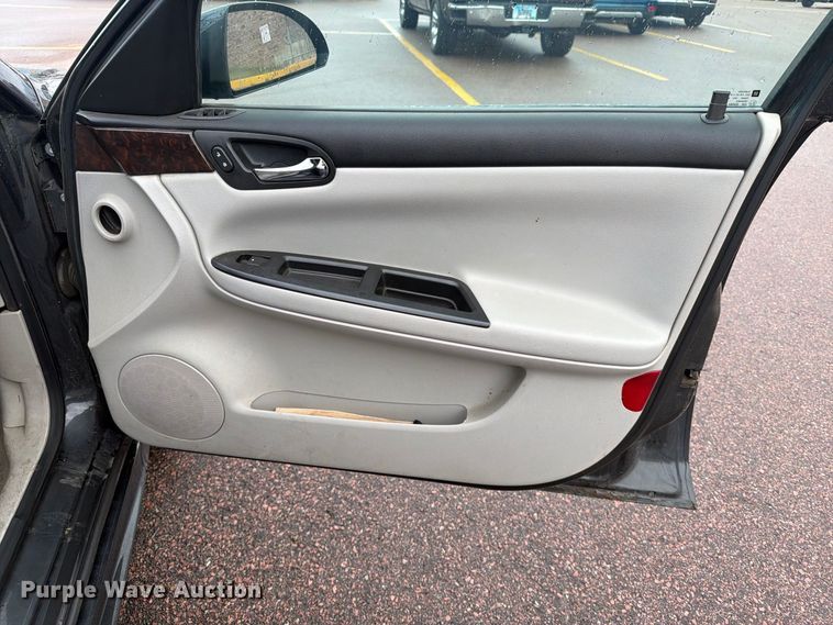 image for item ER1999 2013 Chevrolet Impala 
