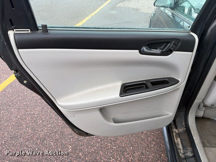 image for item ER1999 2013 Chevrolet Impala 