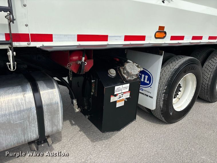 image for item ER3184 2025 Kenworth T480 refuse truck