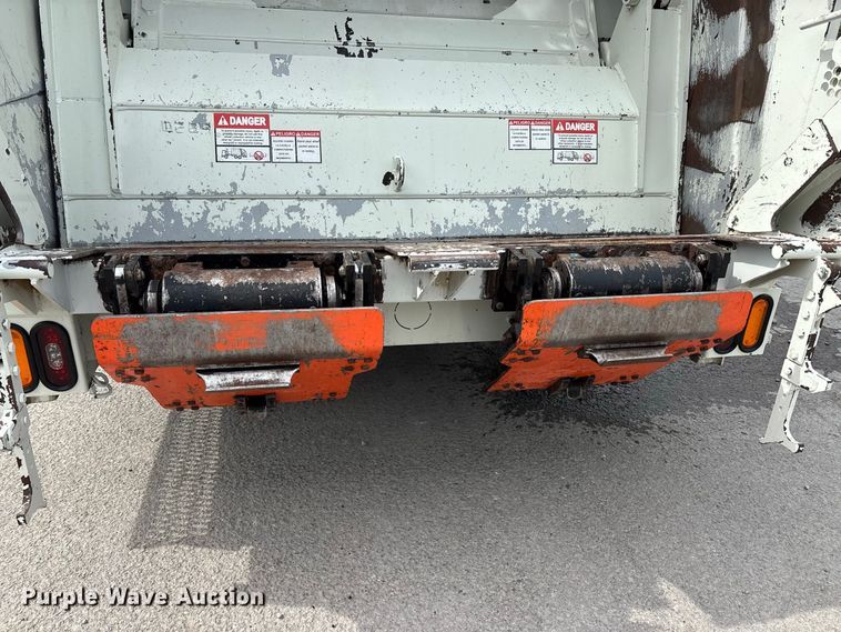 image for item ER3184 2025 Kenworth T480 refuse truck