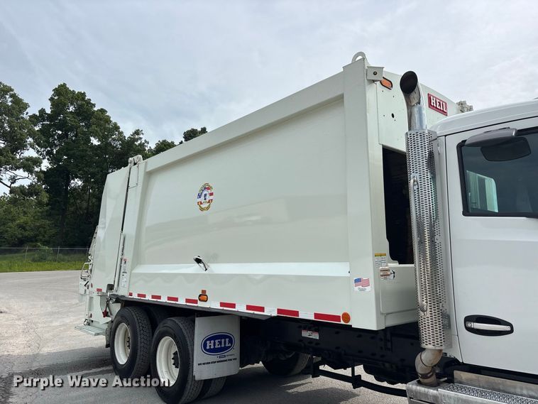 image for item ER3184 2025 Kenworth T480 refuse truck