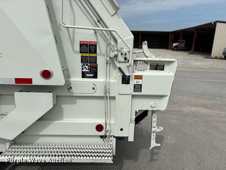 image for item ER3184 2025 Kenworth T480 refuse truck
