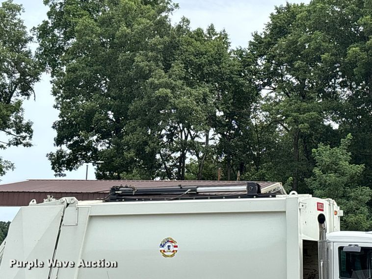 image for item ER3184 2025 Kenworth T480 refuse truck