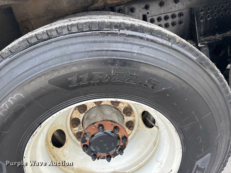 image for item ER3184 2025 Kenworth T480 refuse truck