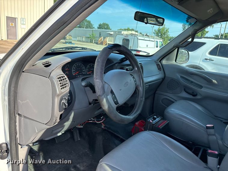 image for item ER3237 1998 Ford Expedition SUV