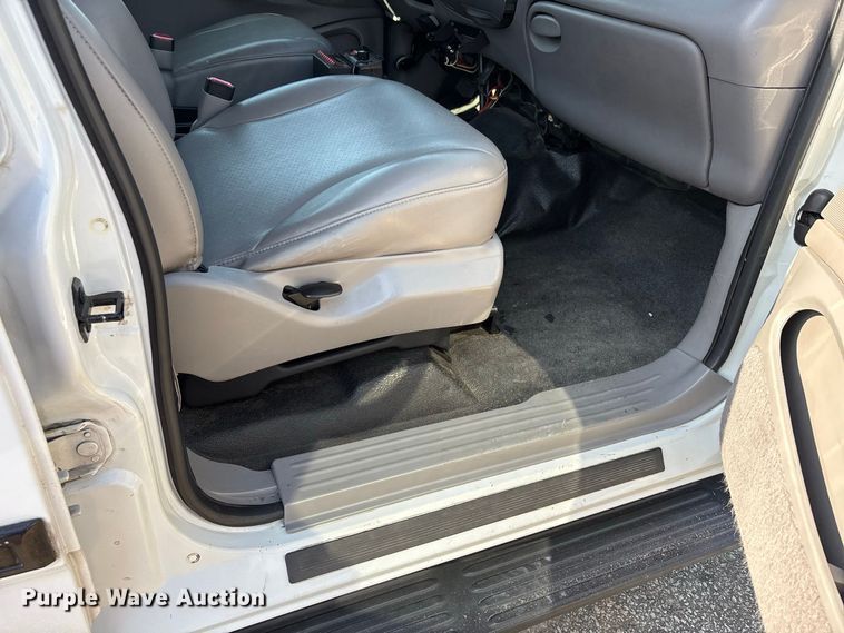 image for item ER3237 1998 Ford Expedition SUV