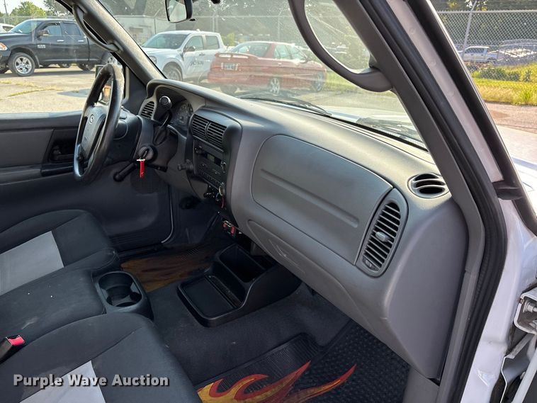 image for item ER3238 2008 Ford Ranger Ext. Cab pickup truck