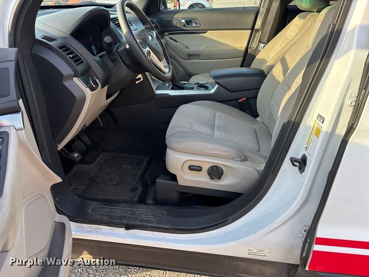 image for item ER3239 2015 Ford Explorer SUV