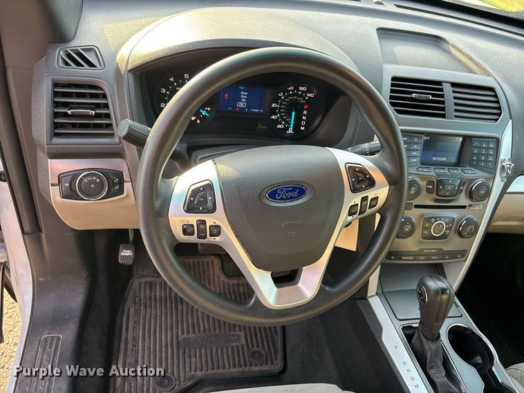 image for item ER3239 2015 Ford Explorer SUV