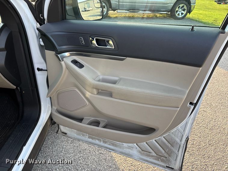 image for item ER3239 2015 Ford Explorer SUV