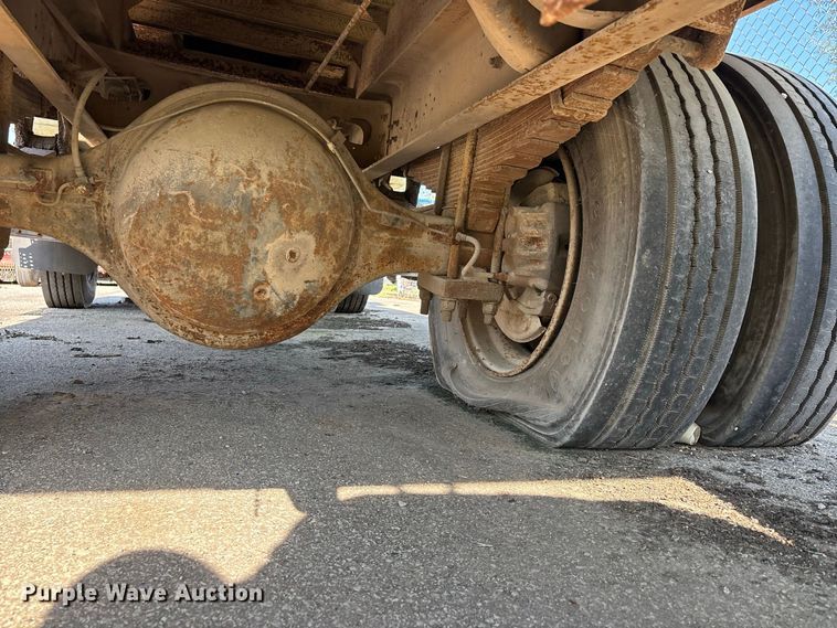 image for item ER3240 1997 International 4700 bucket truck