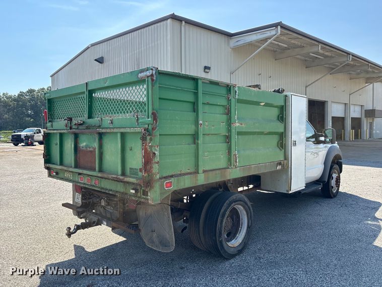 image for item ER3242 2012 Ford F450 Super Duty dump truck