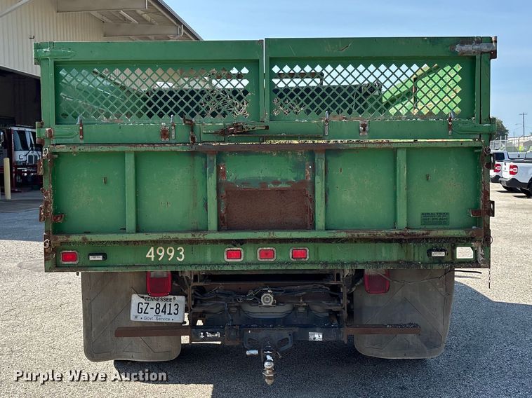 image for item ER3242 2012 Ford F450 Super Duty dump truck