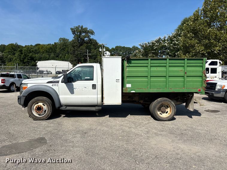 image for item ER3242 2012 Ford F450 Super Duty dump truck