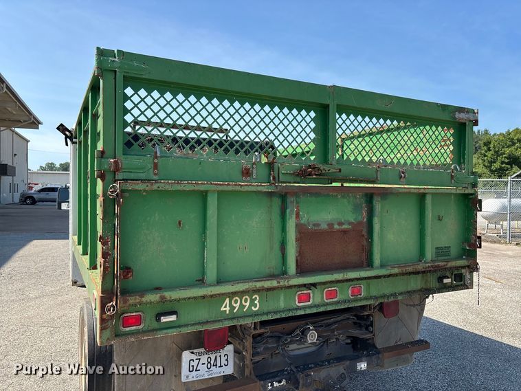 image for item ER3242 2012 Ford F450 Super Duty dump truck
