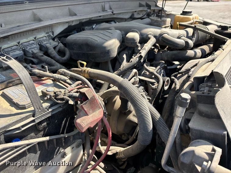 image for item ER3242 2012 Ford F450 Super Duty dump truck