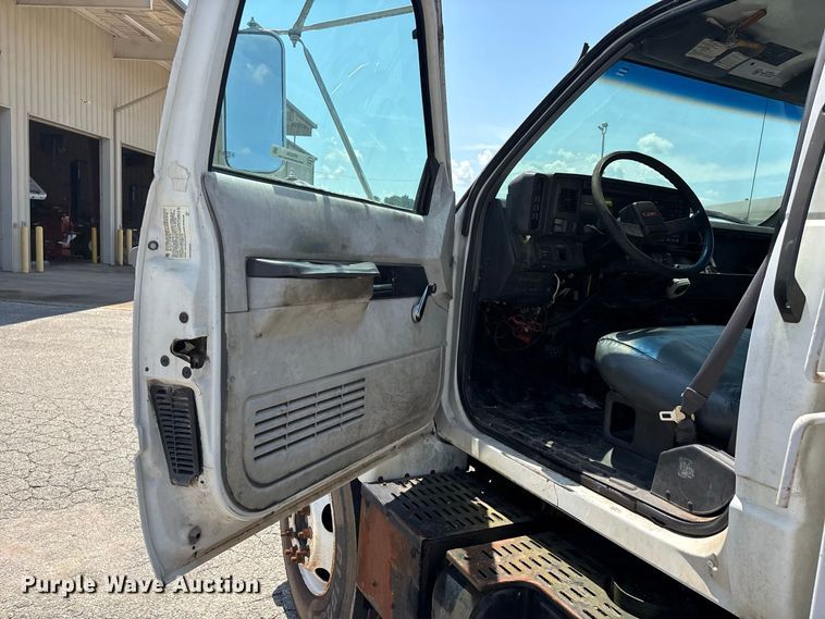 image for item ER3244 1999 GMC C7 refuse truck