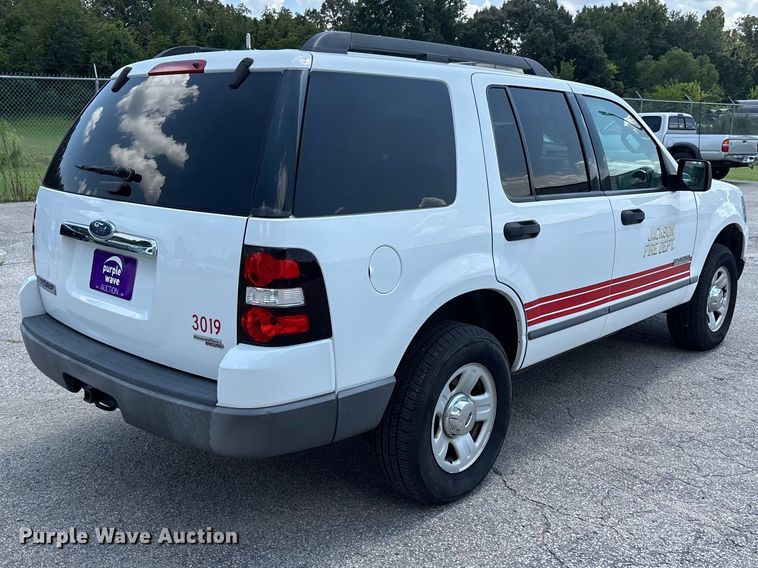 image for item ER3245 2006 Ford Explorer SUV