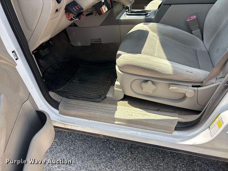 image for item ER3245 2006 Ford Explorer SUV