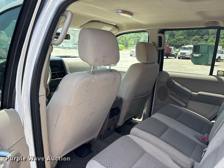 image for item ER3245 2006 Ford Explorer SUV