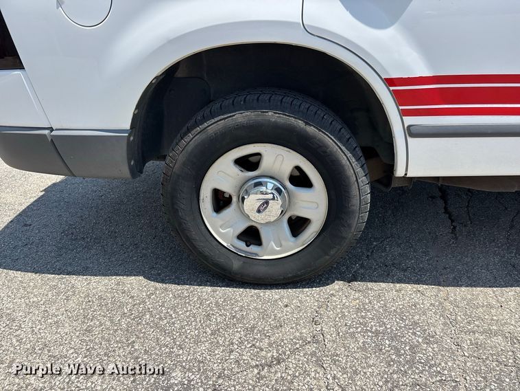 image for item ER3245 2006 Ford Explorer SUV