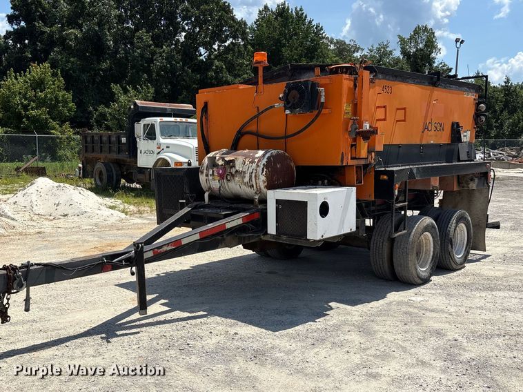 image for item ER3246 HD industries TM425-100 pothole patcher
