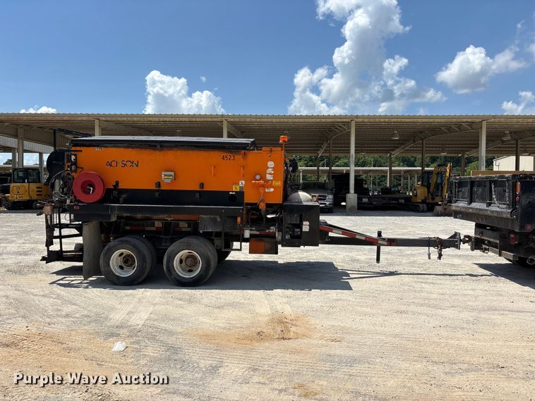 image for item ER3246 HD industries TM425-100 pothole patcher