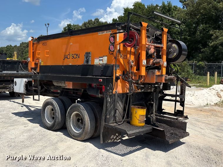 image for item ER3246 HD industries TM425-100 pothole patcher