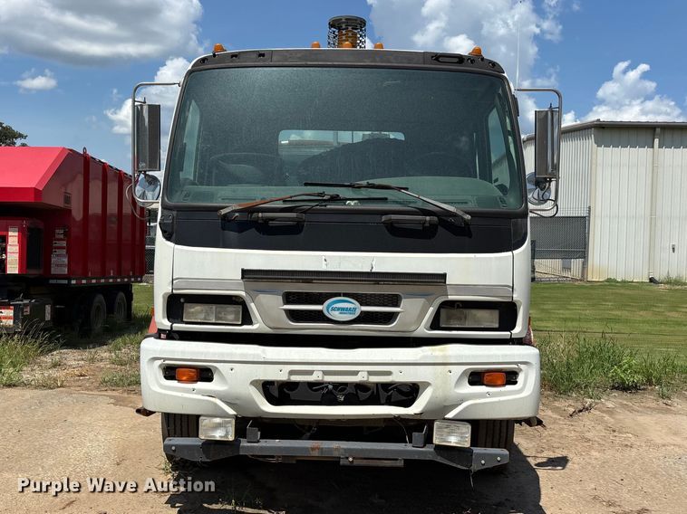 image for item ER3247 2011 Freightliner S2 street sweeper truck