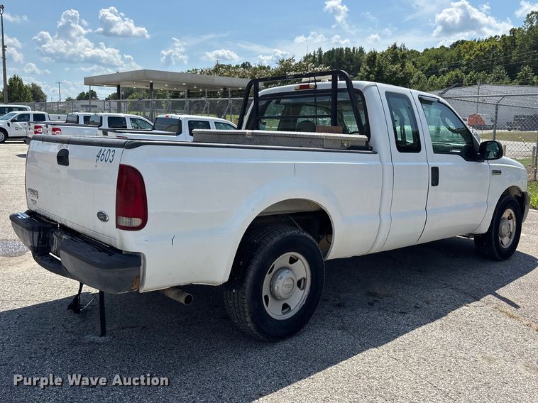 image for item ER3248 2005 Ford F250 Super Duty Ext. Cab pickup truck