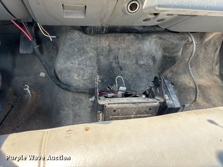 image for item ER3248 2005 Ford F250 Super Duty Ext. Cab pickup truck