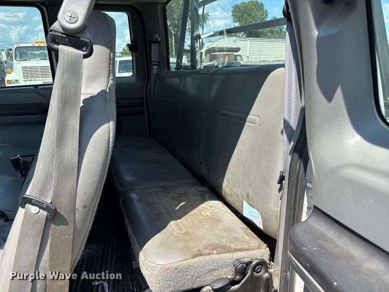 image for item ER3248 2005 Ford F250 Super Duty Ext. Cab pickup truck