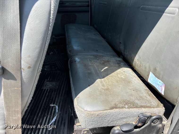 image for item ER3248 2005 Ford F250 Super Duty Ext. Cab pickup truck