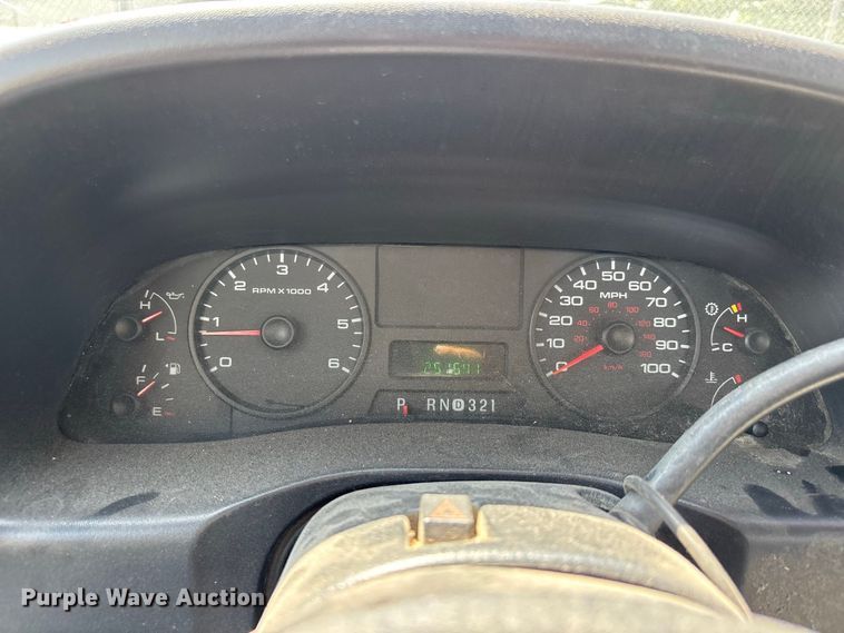 image for item ER3248 2005 Ford F250 Super Duty Ext. Cab pickup truck